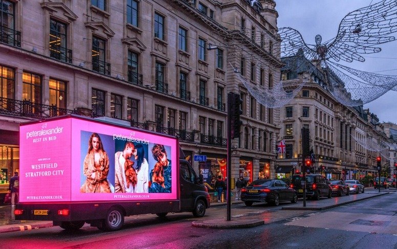 Digital AdVan 3